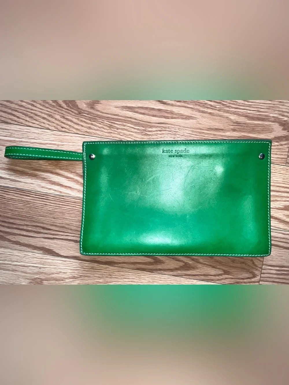 kate spade Emerald Green Leather Pouch Wallet wristlet strap - Picture 1 of 16